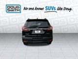 Used 2024 Subaru Ascent Premium w/ Convenience Package image 3
