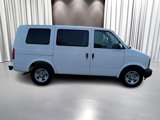 Used 2005 Chevrolet Astro image 2