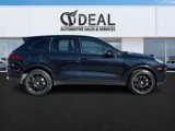 Used 2015 Porsche Cayenne S image 6