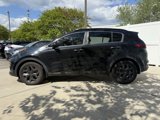 Used 2020 Kia Sportage S w/ S Sunroof Package image 2