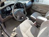 Used 2002 Toyota Tacoma 4x4 Xtracab V6 image 2