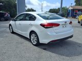 Used 2017 Kia Forte LX w/ LX Popular Package image 5