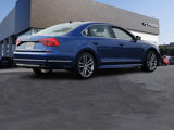 Used 2017 Volkswagen Passat 1.8T R-Line image 2