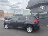 Used 2013 GMC Terrain SLE image 2