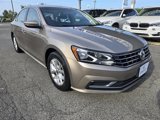 Used 2016 Volkswagen Passat 1.8T S image 4