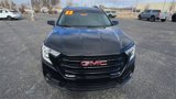 Certified 2022 GMC Terrain SLT image 3