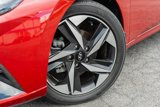 Used 2022 Hyundai Elantra Limited image 2
