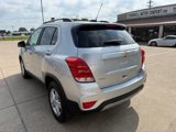Used 2018 Chevrolet Trax LT w/ LT Convenience Package image 5