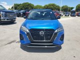 Certified 2022 Nissan Kicks SR image 2