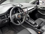 Used 2024 Porsche Macan image 4