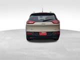 Used 2015 Jeep Cherokee Latitude image 5
