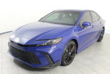 Used 2025 Toyota Camry SE image 4