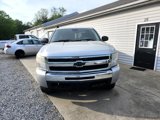 Used 2010 Chevrolet Silverado 1500 LT image 2