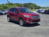 Used 2017 Ford Escape SE image 2