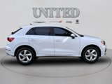 Used 2019 Audi Q3 2.0T Premium w/ Convenience Package image 2
