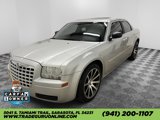 Used 2005 Chrysler 300 image 3
