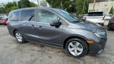 Used 2019 Chevrolet Equinox LT image 2