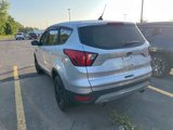 Used 2019 Ford Escape SE image 2