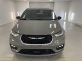 New 2025 Chrysler Pacifica Select image 2