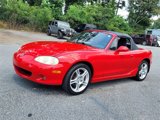 Used 2004 MAZDA MX-5 Miata w/ Convenience Pkg image 3