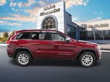 Used 2016 Jeep Grand Cherokee Laredo w/ Quick Order Package 23E image 2