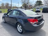 Used 2016 Chevrolet Cruze LT w/ Technology Package image 5