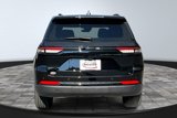 New 2025 Jeep Grand Cherokee Altitude image 4