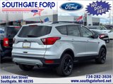 Used 2019 Ford Escape SEL image 2