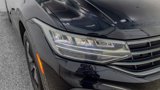 Used 2024 Volkswagen Tiguan SE image 5