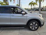 Used 2017 Honda Ridgeline RTL-T image 2