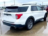 Used 2022 Ford Explorer XLT w/ Equipment Group 202A image 4