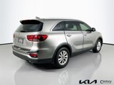 Used 2019 Kia Sorento LX w/ LX Convenience Package image 5