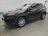 Used 2018 Jeep Cherokee Limited image 2