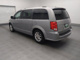 Used 2019 Dodge Grand Caravan SXT image 3