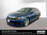 Used 2019 Volkswagen Passat 2.0T SE R-Line image 2