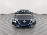Used 2022 Nissan Sentra SV image 2