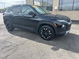 Used 2023 Chevrolet TrailBlazer LT image 2