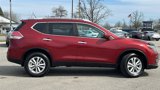 Used 2016 Nissan Rogue SV image 5