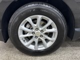 Used 2020 Chevrolet Equinox LS w/ LS Convenience Package image 2