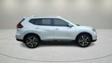 Used 2018 Nissan Rogue SL w/ Premium Package image 2