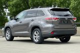Used 2015 Toyota Highlander LE image 6