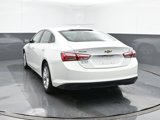 Used 2022 Chevrolet Malibu LT image 4