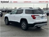 Certified 2022 GMC Acadia SLE w/ Driver Convenience Package image 4
