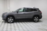 Used 2019 Jeep Cherokee Limited w/ Luxury Group image 4