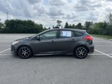 Used 2015 Ford Focus SE w/ SE Sport Package image 5