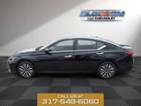 Used 2024 Nissan Altima 2.5 SV image 4