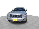 Used 2013 Jeep Grand Cherokee Overland image 3