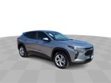 New 2025 Chevrolet Trax LS w/ LS Convenience Package image 2
