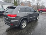 Used 2014 Jeep Grand Cherokee Laredo w/ 18" Wheel & 8.4" Radio Group image 4