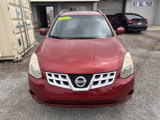 Used 2013 Nissan Rogue SV image 2
